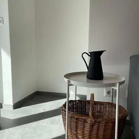 Delfina Giardino 013239-cni-00130 * Веркана