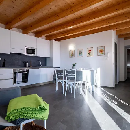 Delfina Giardino 013239-cni-00130 Апартаменты *