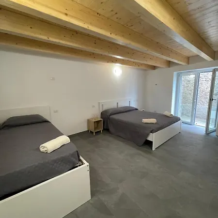 דירה Delfina Giardino 013239-cni-00130 *